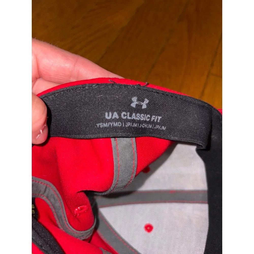 Under Armour Kids Red UA Classic Fit Baseball Cap Youth SM MD Hat